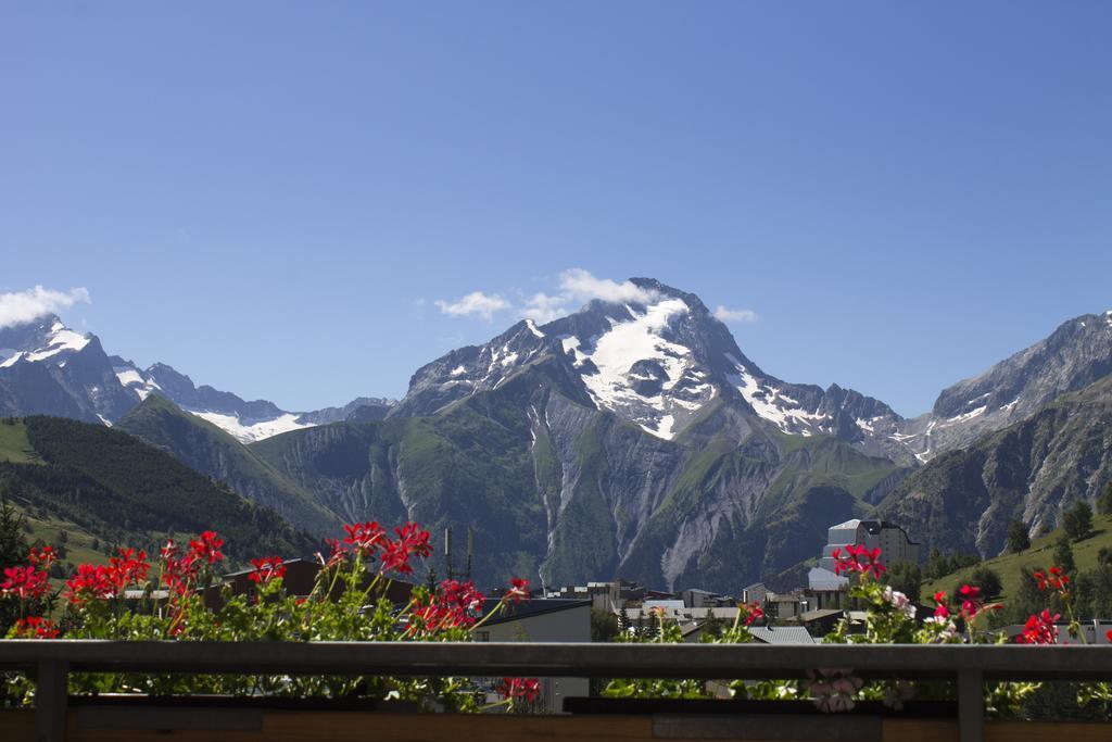 Hotel Adret Les Deux Alpes Exterior photo