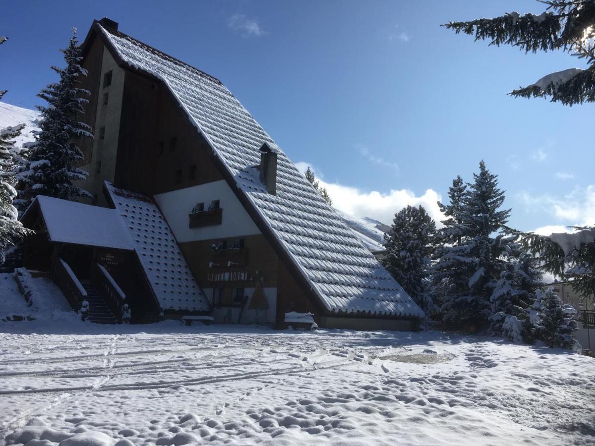 Hotel Adret Les Deux Alpes Exterior photo